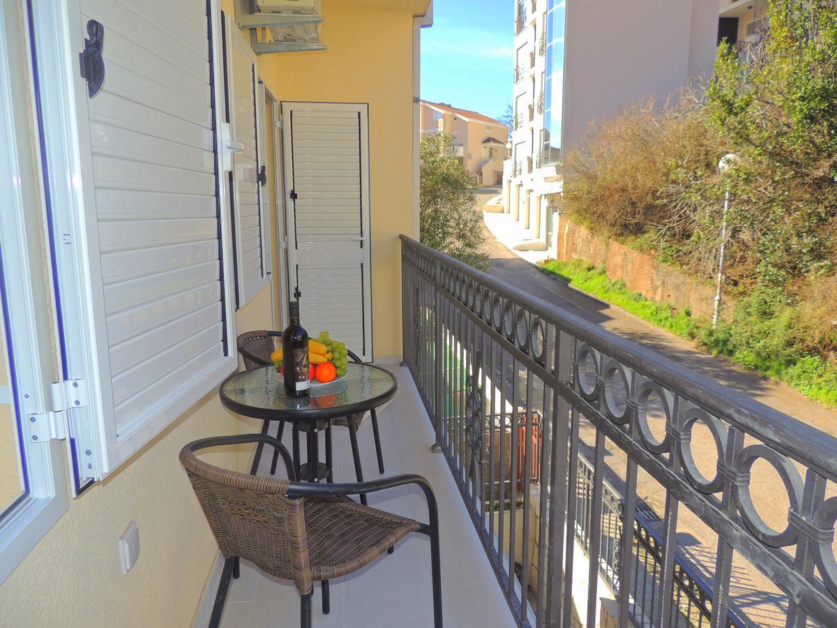 Guest House Jelena Budva Exterior foto